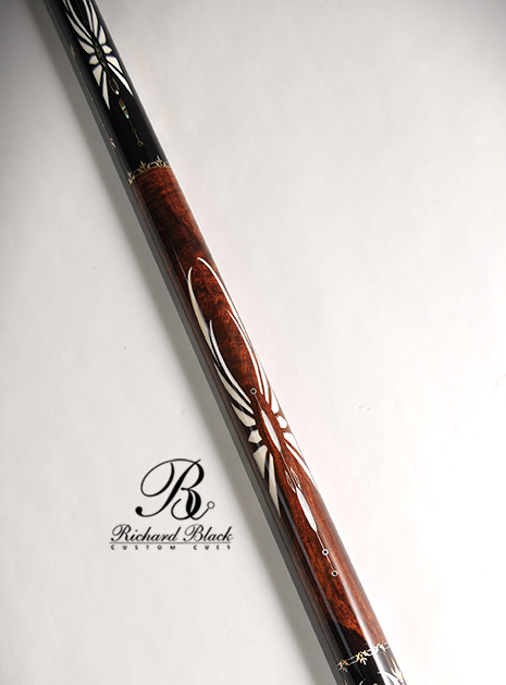 The Amore Mia cue designed by Richard Black, Black Cues Custom